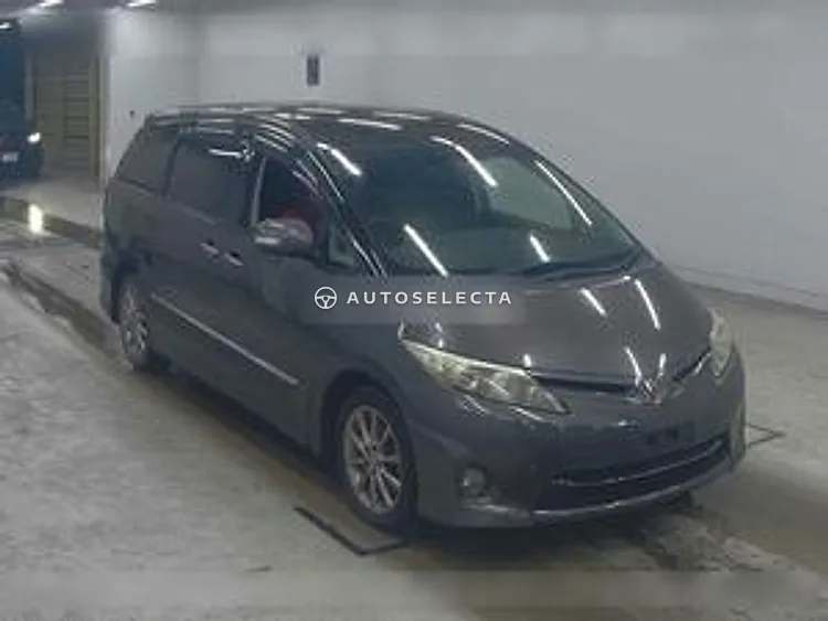Toyota Estima 2011, photo 1 of 1
