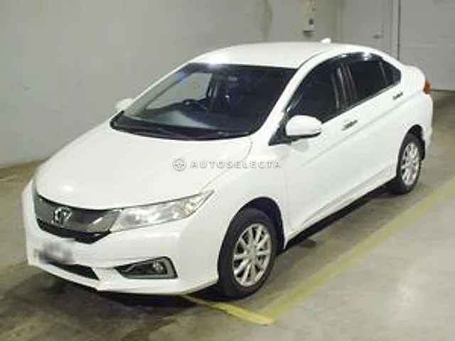 Honda Grace 2016, auction grade RA