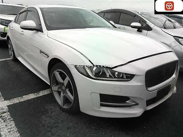 Jaguar XE 2016