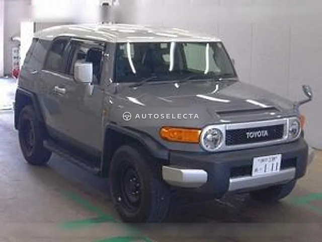 Toyota FJ Cruiser 2016, auction grade 4.5