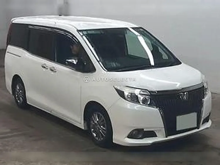 Toyota Esquire 2016, photo 1 of 1