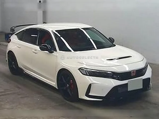 Honda Civic Type R 2024, auction grade 6