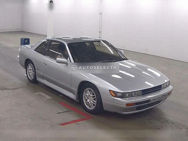 Nissan Silvia 1989, auction grade R