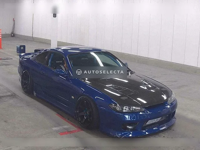 Nissan Silvia 1999, auction grade R