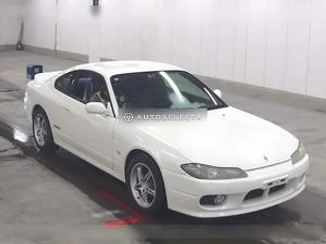 Nissan Silvia 2002, auction grade 3.5