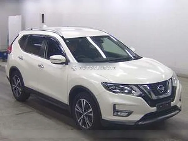 Nissan X-Trail 2017, auction grade 3.5