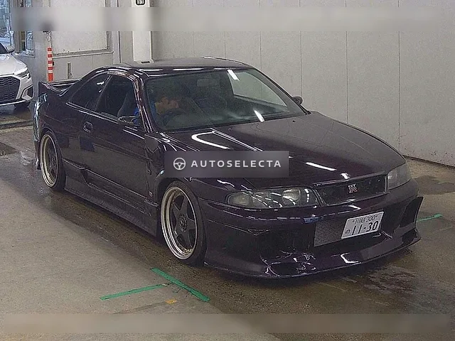 Nissan Skyline GT-R 1995, auction grade R