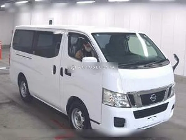 Nissan NV350 Caravan 2017, auction grade 4