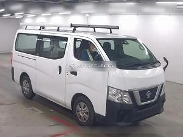Nissan NV350 Caravan 2019, auction grade 3