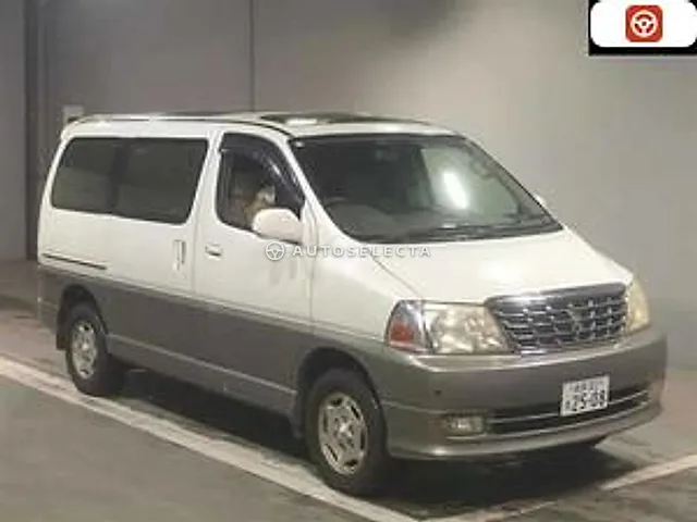 Toyota Grand Hiace 2000, auction grade 3.5