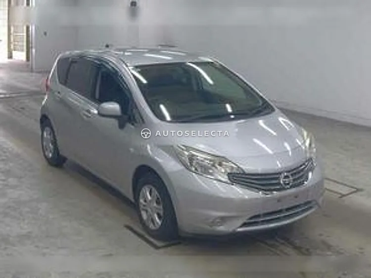 Nissan Note 2013, photo 1 of 1
