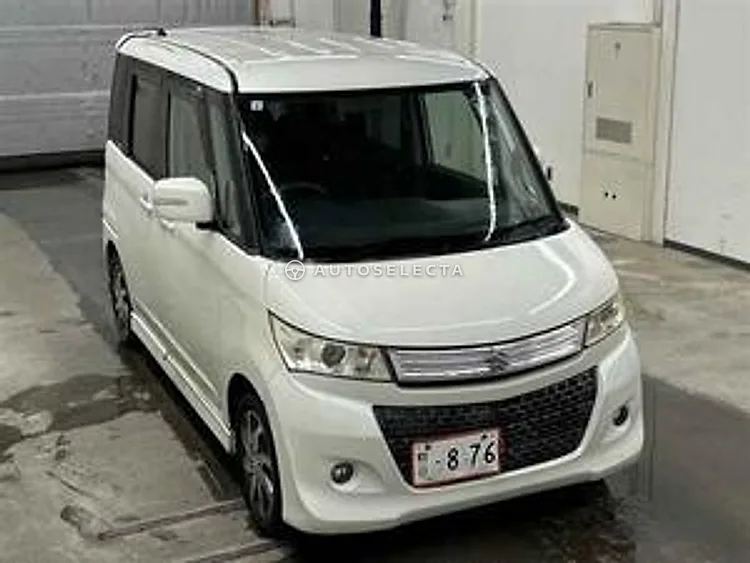 Suzuki Palette 2009, photo 1 of 3