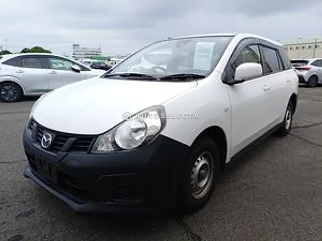 Mazda Familia 2018