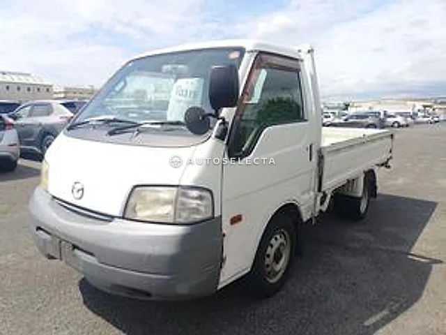 Mazda Bongo 2015