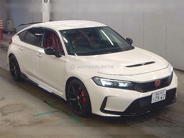 Honda Civic Type R 2024, auction grade 6