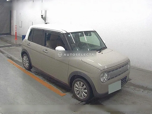Suzuki Alto Lapin 2019, auction grade R
