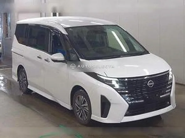 Nissan Serena 2024, auction grade R