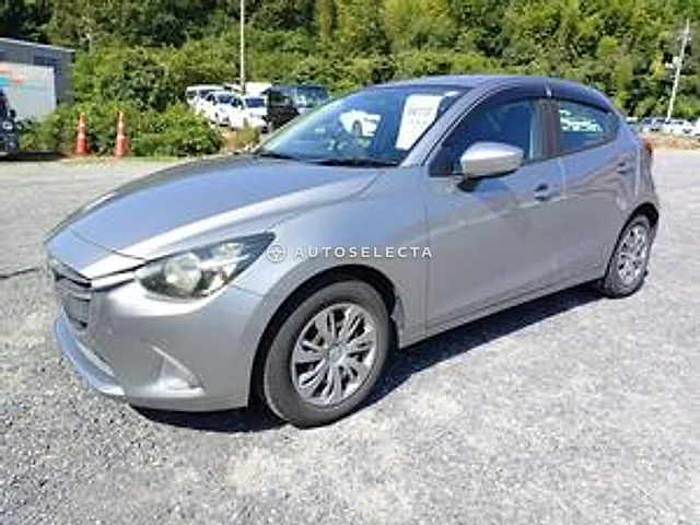 Mazda Demio 2015, auction grade 3.5