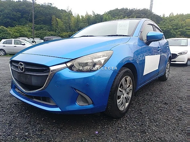 Mazda Demio 2015, auction grade 3.5