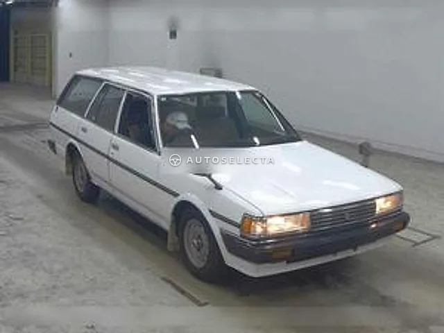 Toyota Mark II Van 1990, auction grade R
