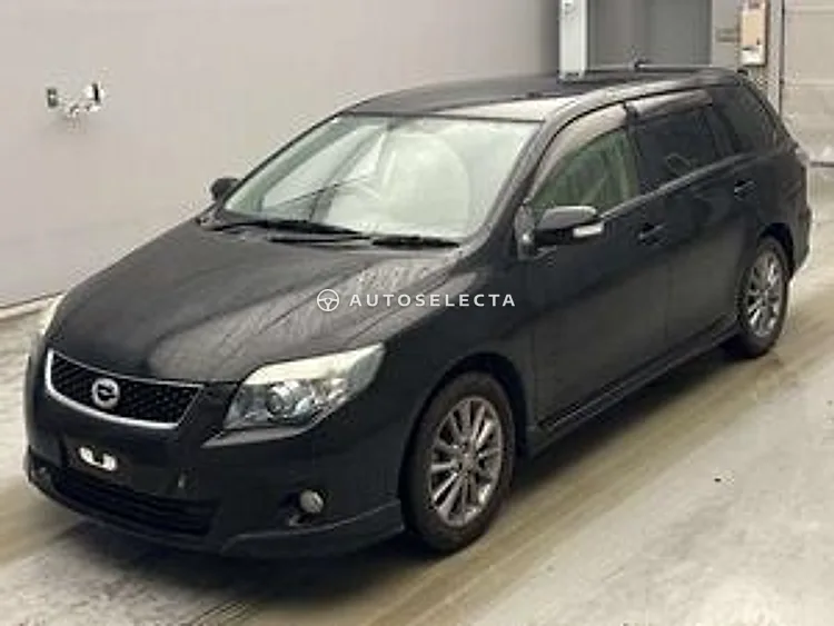 Toyota Corolla Fielder 2011, photo 1 of 1