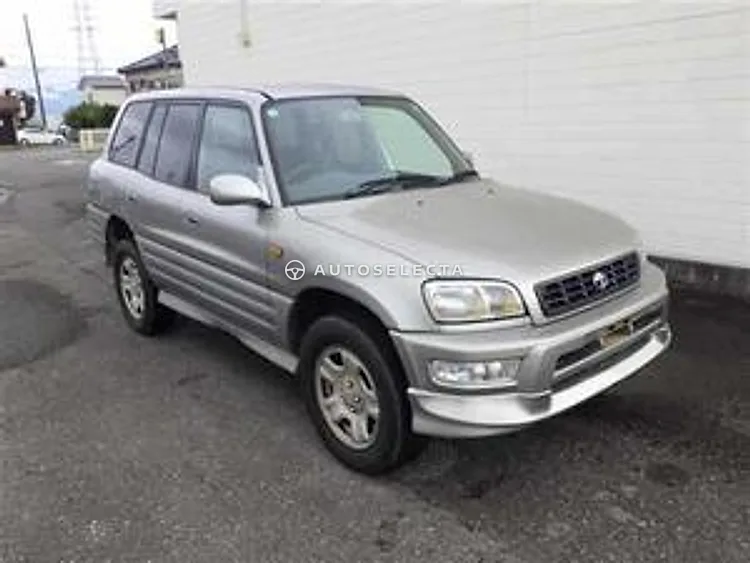 Toyota RAV4 1999, photo 1 of 1