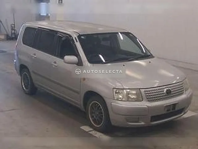 Toyota Succeed Wagon 2008, auction grade R