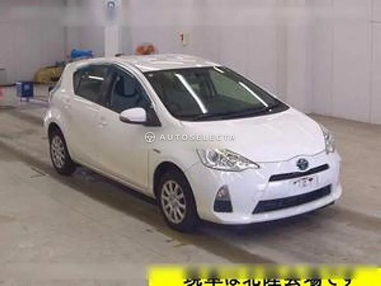 Toyota Aqua 2014, photo 1 of 1