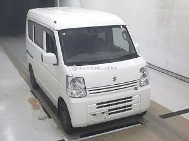 Suzuki Every Van 2022, auction grade 3.5