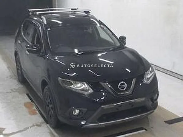 Nissan X-Trail 2015, auction grade R