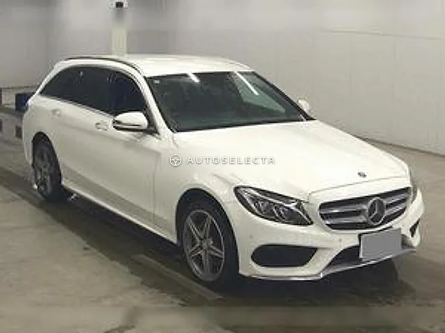 Mercedes-Benz C-Class Station Wagon 2016, auction grade 4.5