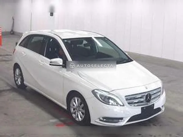 Mercedes-Benz B-Class 2013, auction grade 4