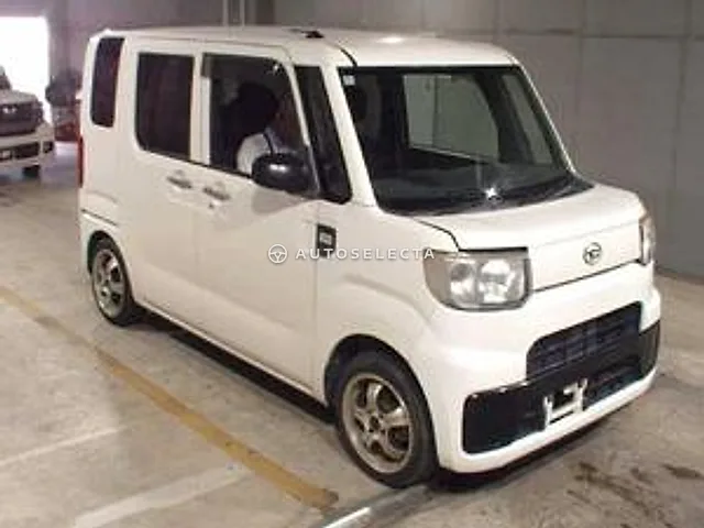 Daihatsu Hijet Caddy 2016, auction grade 3.5