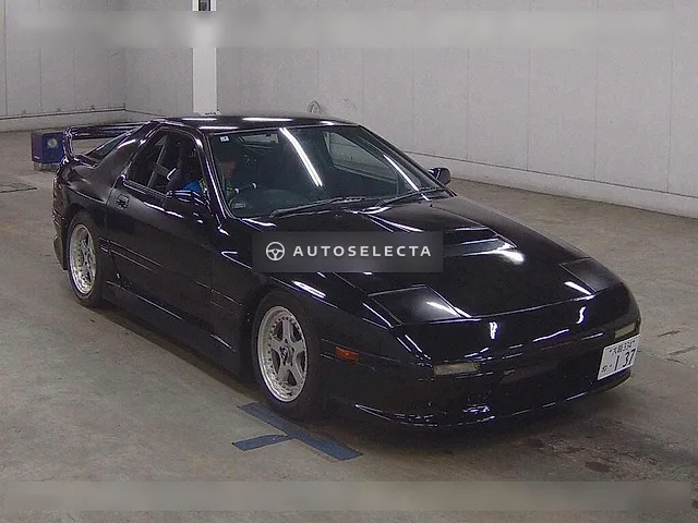 Mazda Savanna RX-7 1990, auction grade R