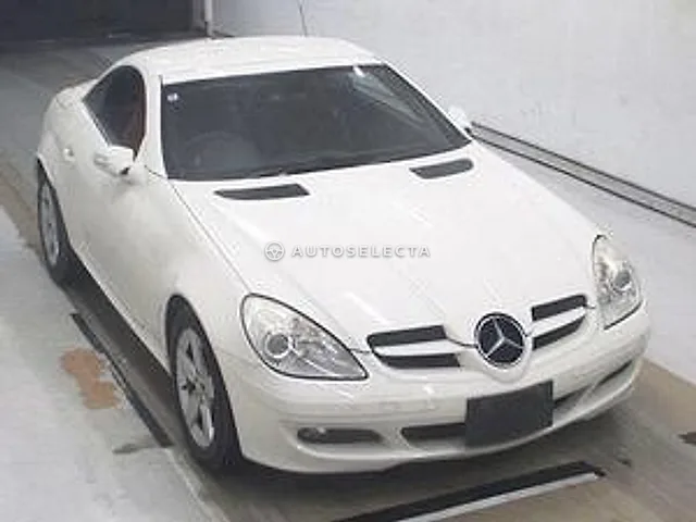 Mercedes-Benz SLK 2008, auction grade 4