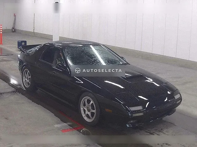 Mazda Savanna RX-7 GT-R 1990, auction grade 2