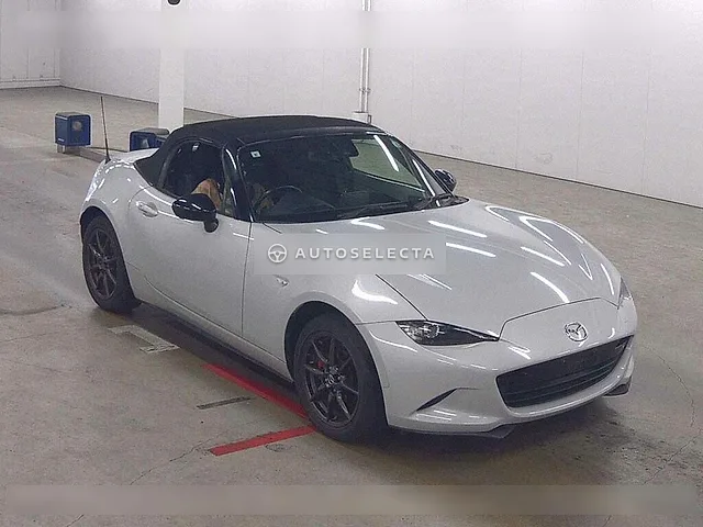 Mazda Roadster 2015, auction grade 4