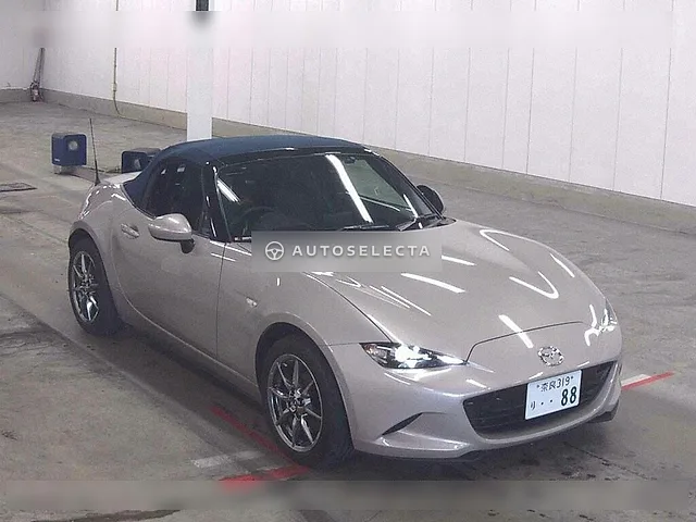 Mazda Roadster 2022, auction grade 5