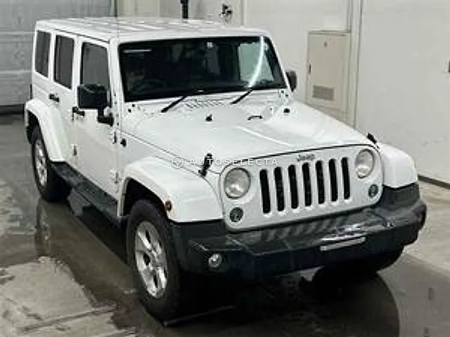 Jeep Wrangler Unlimited 2015, auction grade 3.5