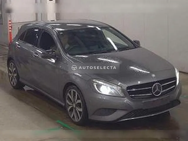 Mercedes-Benz A-Class 2014, auction grade 3.5
