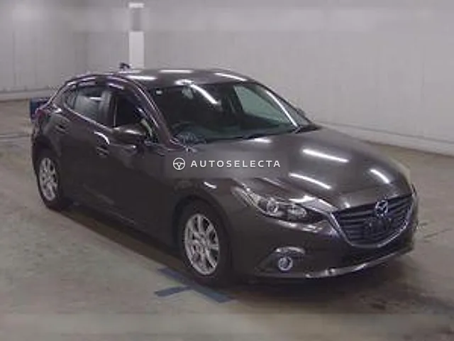 Mazda Axela Sport 2014, auction grade R