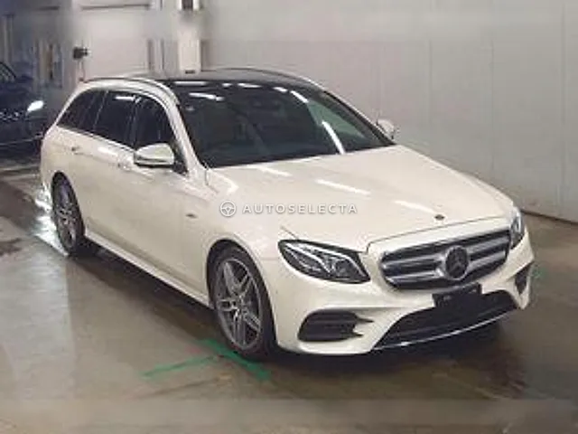 Mercedes-Benz E-Class Station Wagon 2020, auction grade 4