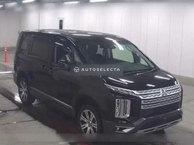 Mitsubishi Delica D:5 2019, auction grade 3.5
