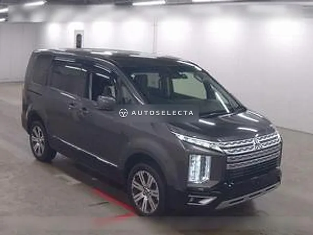 Mitsubishi Delica D:5 2021, auction grade R