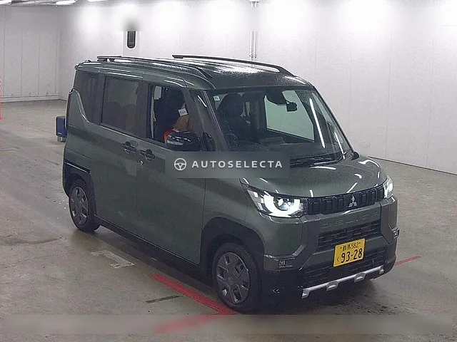 Mitsubishi Delica Mini 2024, auction grade 5
