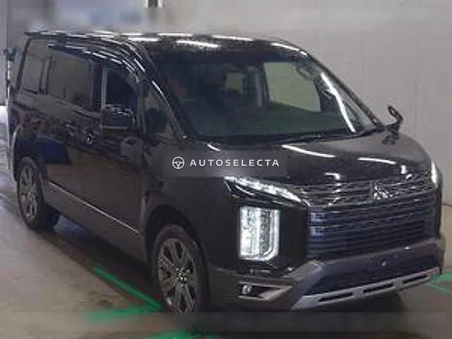 Mitsubishi Delica D:5 2021, auction grade 4.5