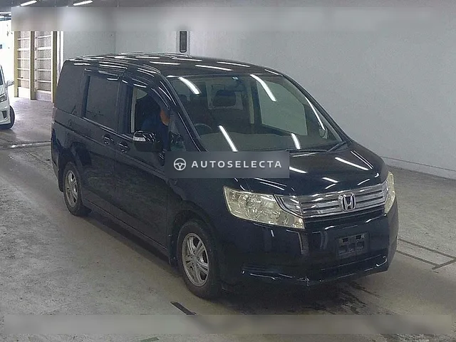 Honda Stepwgn 2012, auction grade R