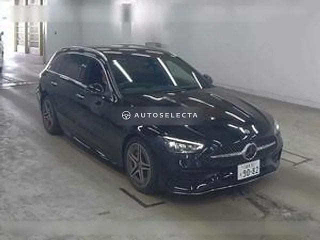 Mercedes-Benz C-Class Station Wagon 2022, auction grade 3.5