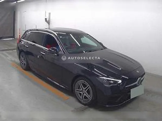 Mercedes-Benz C-Class Station Wagon 2022, auction grade 4.5