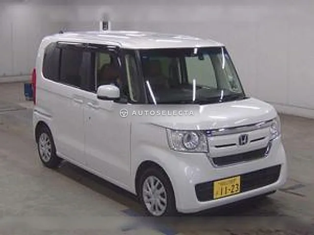 Honda N-BOX 2019, auction grade R